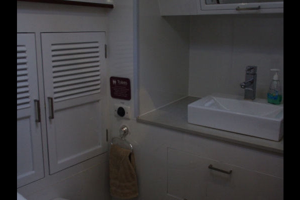 Banjo Paterson Sailing Whitsundays Interior